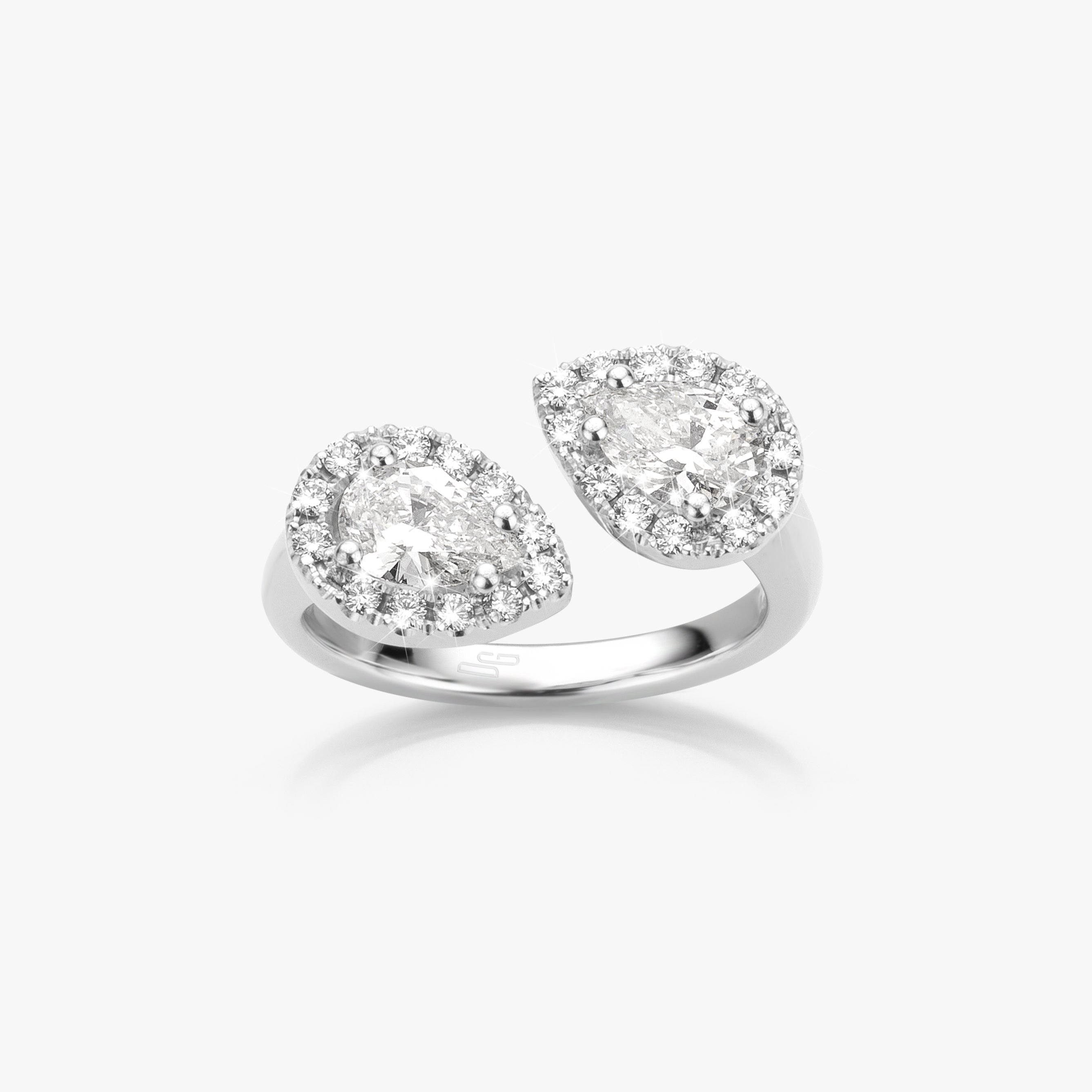 images/maison-de-greef-01-diamonds-die3-002ba2p100/die3.002ba2p100_maison-de-greef_front.jpg